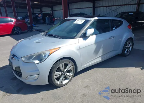 2013 Hyundai Veloster Base W/Black z USA, uszkodzony, nr VIN KMHTC6AD6DU177347
